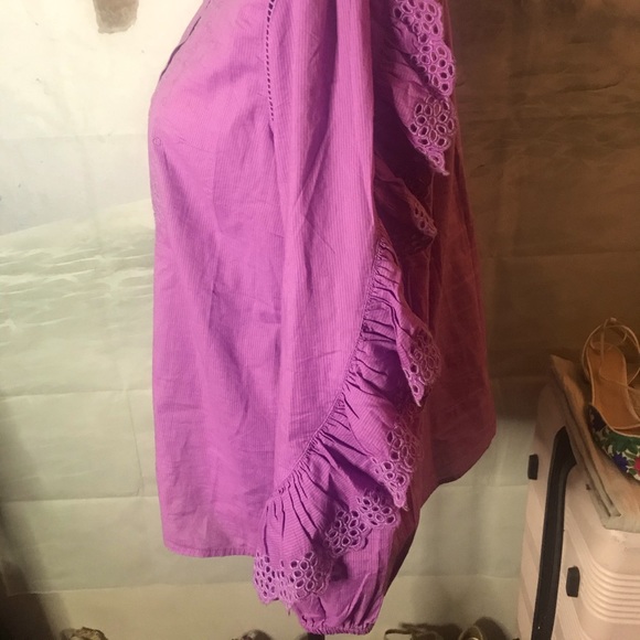 Ruffled Sleeve Top with Embroidered Eyelet - Picture 5 of 7